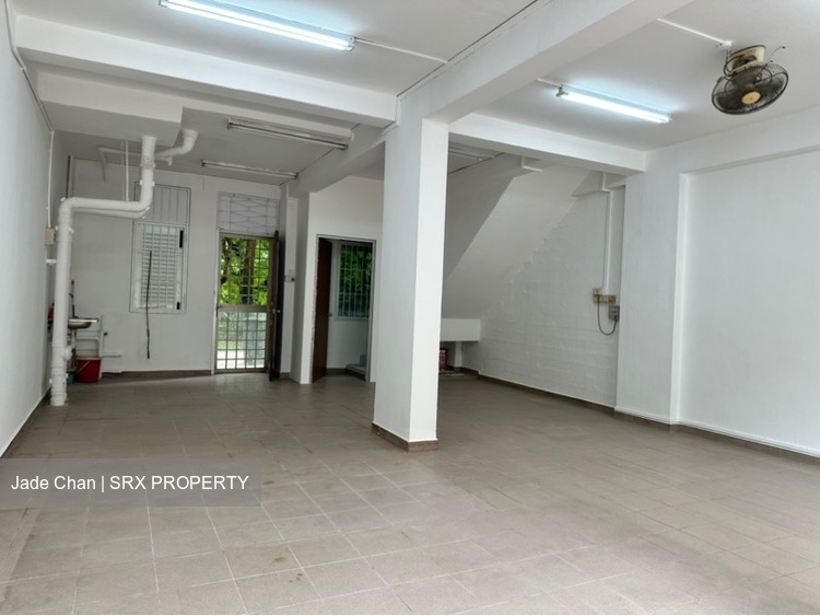 107 jalan bukit merah (D3), Shop House #447547901